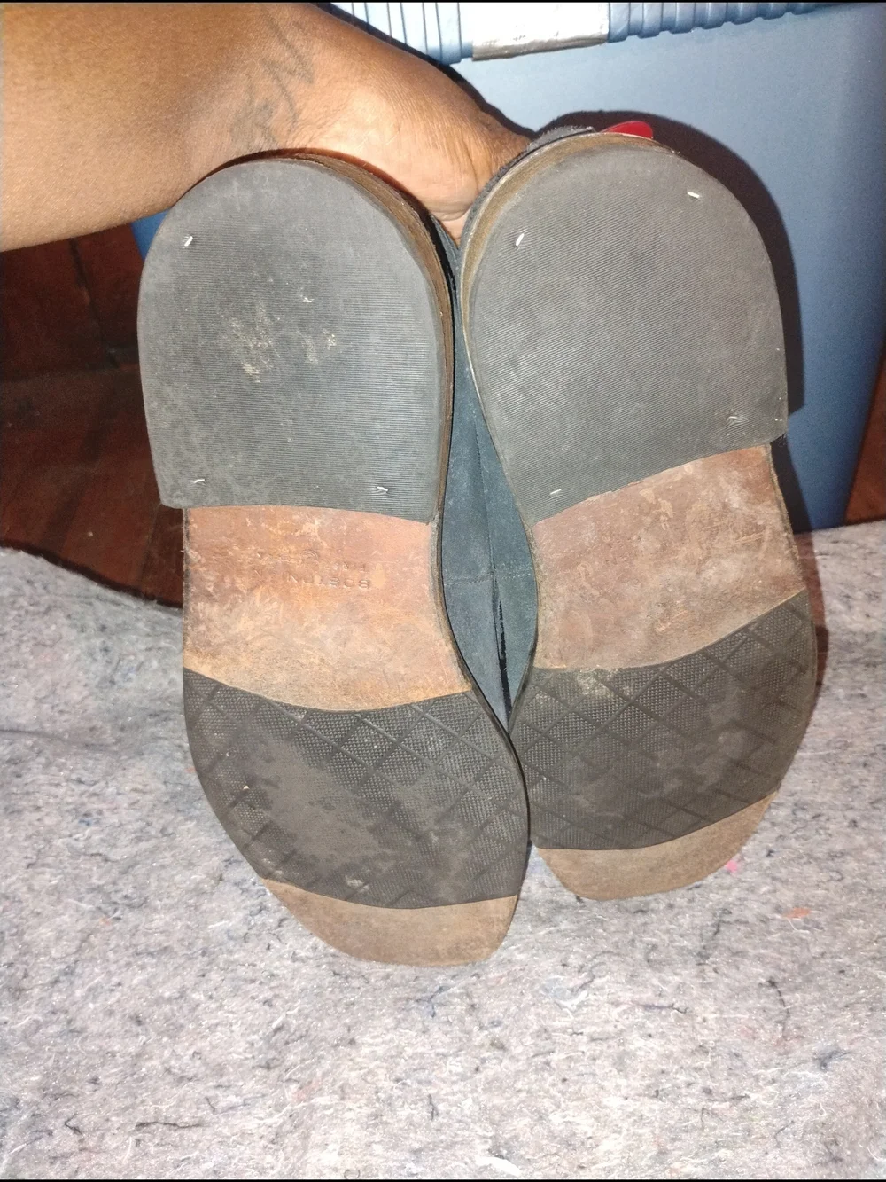 Bostonian Men's Suede Loafers in Gray
